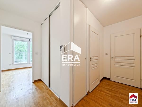 Appartement - 67 m² -  Terrasse - place de parking sécurisée - Wasquehal Centre