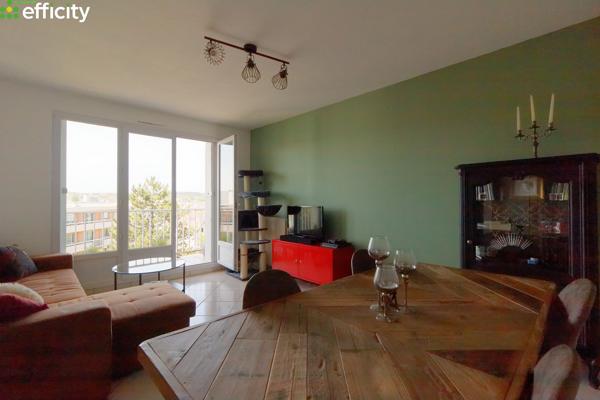Appartement
         2 pièces
        - 46 m² 139 000 € *
