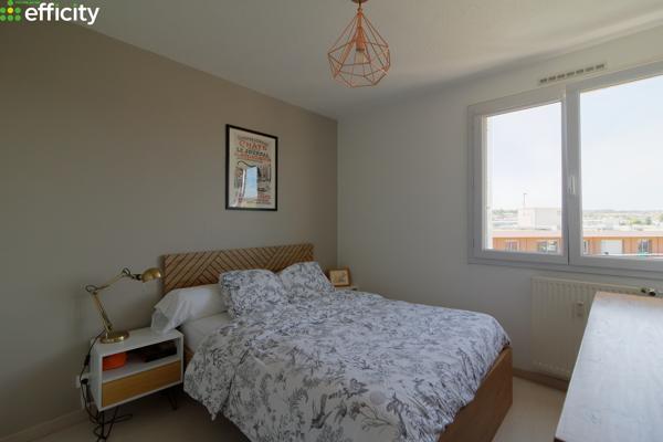 Appartement
         2 pièces
        - 46 m² 139 000 € *