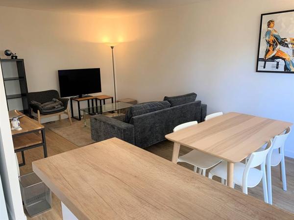 Location appartement Cergy - 2 pièce(s) - 42 m² - 981 €/mois