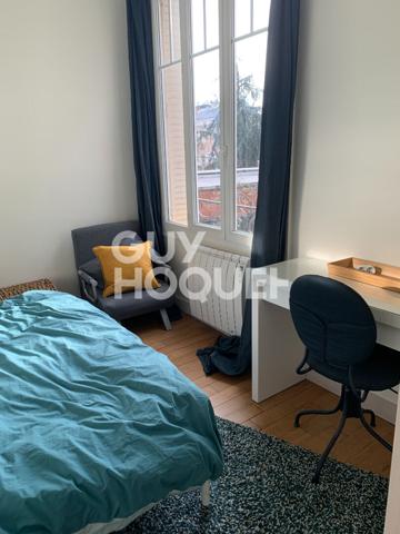 BEAU F2 MEUBLE-29.81m²- NANTERRE-