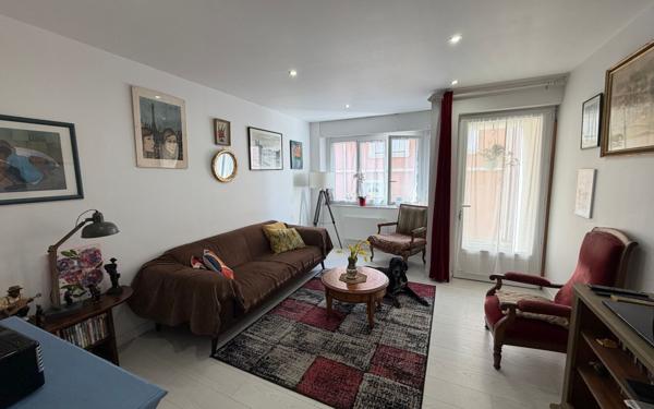 Maison à vendre    6 pièces • 140 m2 Hagetmau