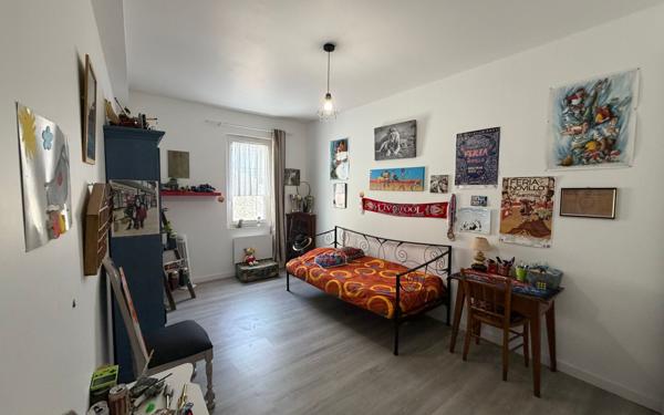 Maison à vendre    6 pièces • 140 m2 Hagetmau