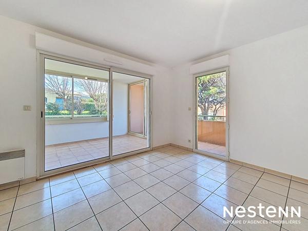 Appartement La Croix Valmer 3 pieces bon etat - proximite centre-ville - place de parking et cave