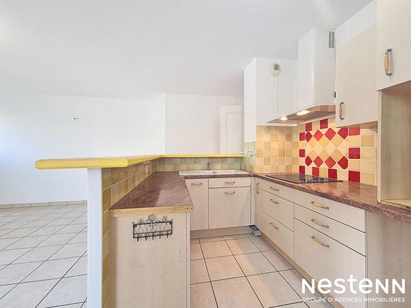 Appartement La Croix Valmer 3 pieces bon etat - proximite centre-ville - place de parking et cave