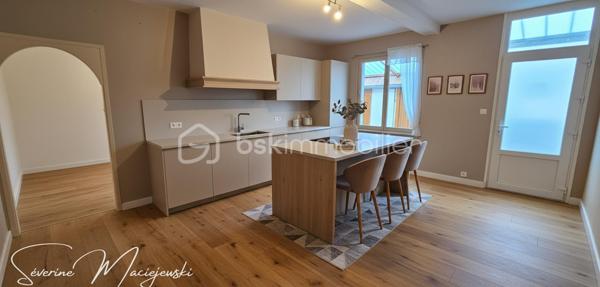 🏡Située sur la commune prisée d’Auchel, cette maison mitoyenne de 50 m² à rénover entièrement est une véritable opportunité
par son fort potentiel d'agrandissement de plus de  100 m² sur une parcelle de 440m².

✨ Elle se compose d’un séjour avec cuisine, d’un salon, d’une chambre, un bureau , une salle d'eau , un wc indépendant. 
 des dépendances.
🌳 Vous apprécierez également son joli jardin clôturé, un abri de jardin et la possibilité de stationnements privatif  ainsi que la création de garage.

👉 Un bien idéal pour un petit budget , situé dans un secteur calme et proche des commodités.
💡 Gros potentiel avec possibilité d’agrandissement important !
✨ Amateur de travaux 🔥
Une opportunité idéale pour un projet de rénovation complet de la toiture au sol.✨ Projection après travaux 
➕ Non soumis au DPE

🙋‍♀️ Contactez moi pour plus d'informations et organiser une visite