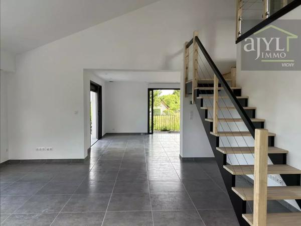 Maison
         5 pièces
        - 164 m² Exclusivité 480 000 € *