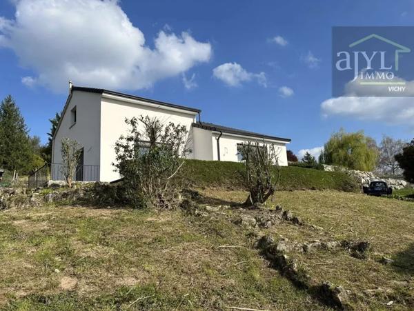 Maison
         5 pièces
        - 164 m² Exclusivité 480 000 € *
