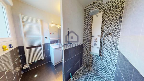 Mandeure (25350) Grande Maison familiale F7 sur Mandeure