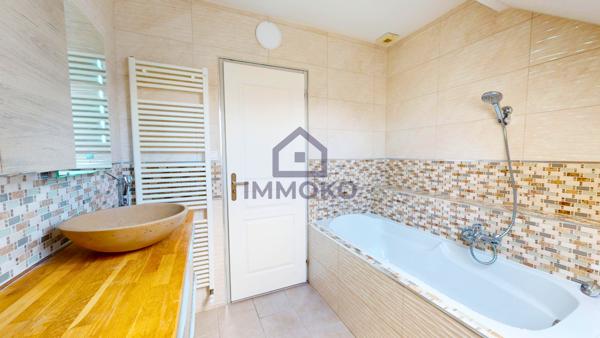 Mandeure (25350) Grande Maison familiale F7 sur Mandeure