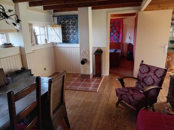 Longère hébergeant 2 habitations plus une maisonnette située au calme
