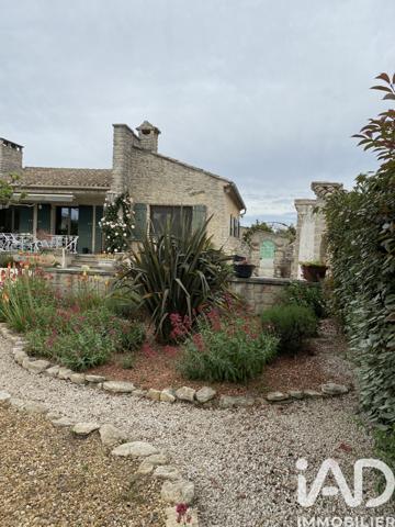 Maison à vendre 4 pièces 164 m² Taillades