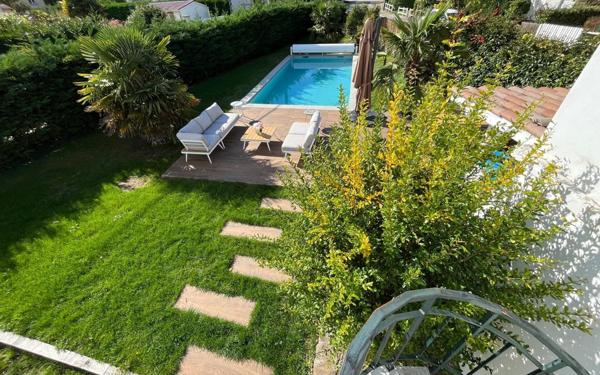 Maison à vendre    6 pièces • 153,59 m2 Chaponost