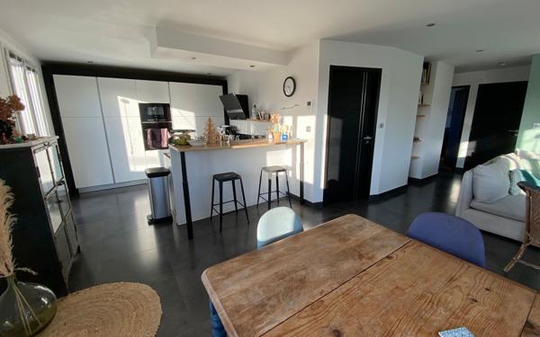 Maison à vendre    6 pièces • 153,59 m2 Chaponost