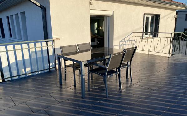 Maison à vendre    6 pièces • 153,59 m2 Chaponost