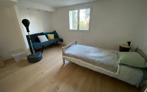 Maison à vendre    6 pièces • 153,59 m2 Chaponost