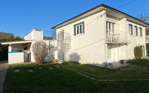 Maison à vendre    6 pièces • 153,59 m2 Chaponost