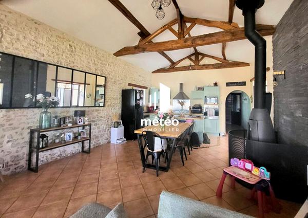 Maison en pierres 4 chambres ST HERMINE