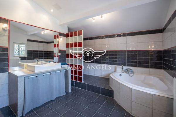 maison T7 avec piscine