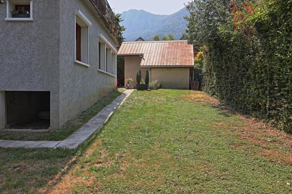 T4 dans maison (3 chambres) entièrement rénové, Doussard, 89 m² avec jardin, garage, cave et parking