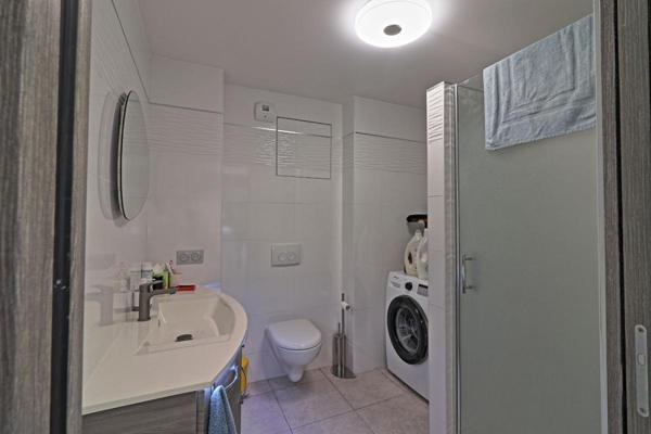 T4 dans maison (3 chambres) entièrement rénové, Doussard, 89 m² avec jardin, garage, cave et parking