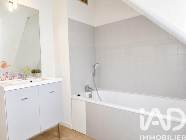 Maison à vendre 5 pièces 99 m² Besançon