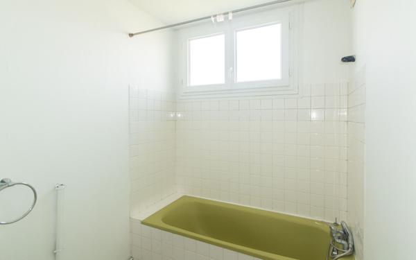 Appartement à louer    3 pièces • 66,97 m2 Pau
