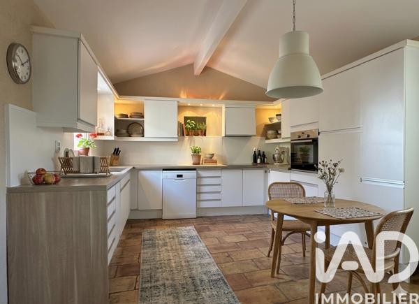 Appartement à vendre 3 pièces 64 m² Uzès