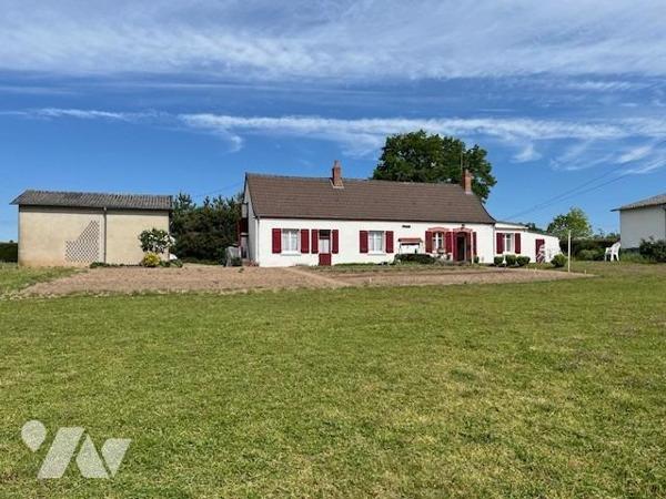 Maison de plain pied avec jardin et dépendances CERILLY (03350)