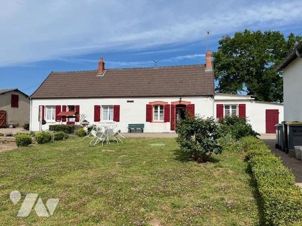Maison de plain pied avec jardin et dépendances CERILLY (03350)