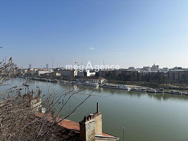 Appartement à Lyon, 69005 - 3 pièces 137m²