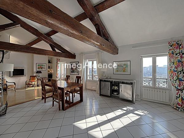 Appartement à Lyon, 69005 - 3 pièces 137m²