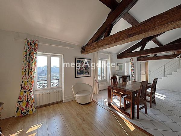 Appartement à Lyon, 69005 - 3 pièces 137m²