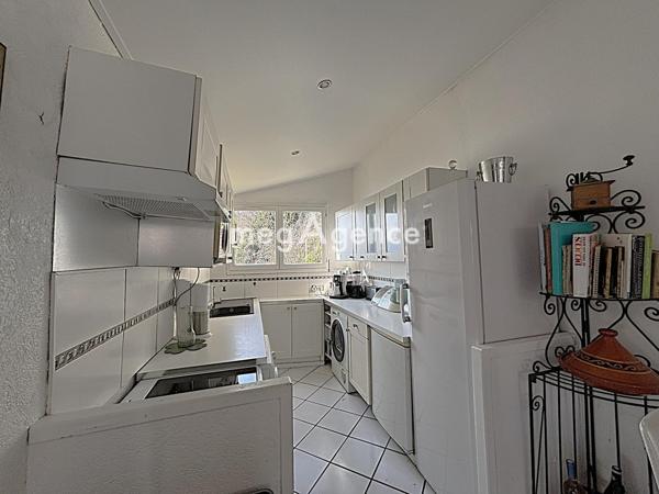 Appartement à Lyon, 69005 - 3 pièces 137m²