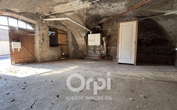 Maison à vendre    5 pièces • 147 m2 Coudes