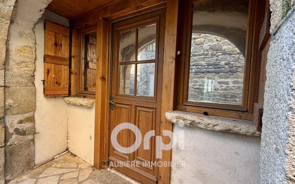 Maison à vendre    5 pièces • 147 m2 Coudes