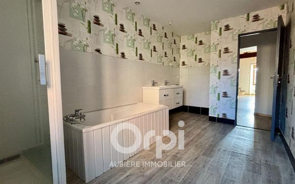 Maison à vendre    5 pièces • 147 m2 Coudes