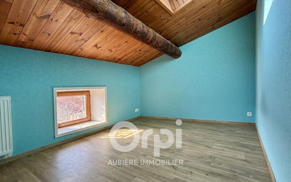 Maison à vendre    5 pièces • 147 m2 Coudes
