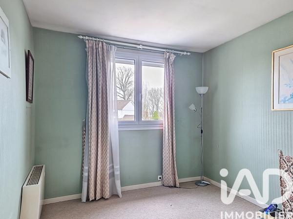 Maison à vendre 7 pièces 140 m² Le Mesnil-Saint-Denis