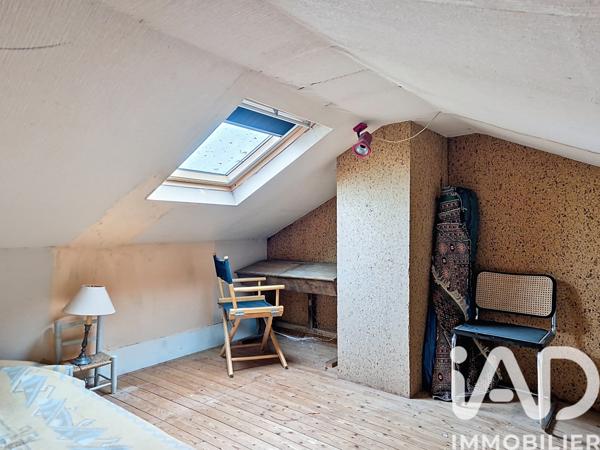 Maison à vendre 7 pièces 140 m² Le Mesnil-Saint-Denis