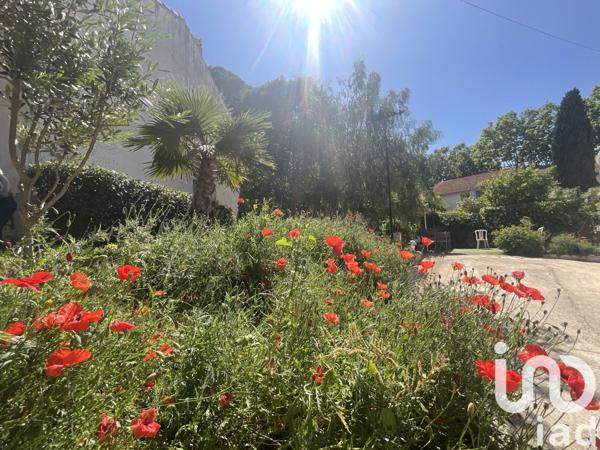 Maison traditionnelle 5 pièces de 137 m² à La Seyne-sur-Mer (83500)