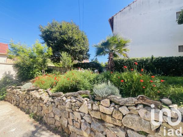 Maison traditionnelle 5 pièces de 137 m² à La Seyne-sur-Mer (83500)