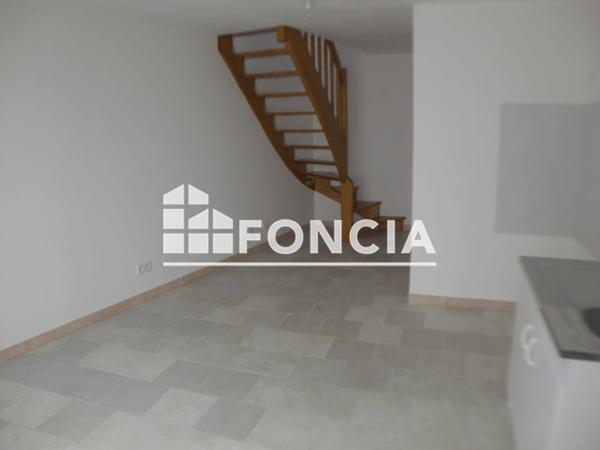 Location Appartement 2 pièces 28.33 m² - 29 RUE DU COMMERCE Bourgueil 37140