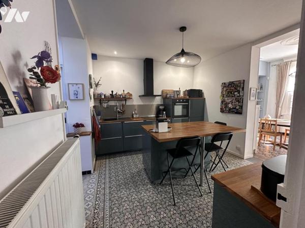 Maison de maître avec local professionnel – Idéal activité + habitation