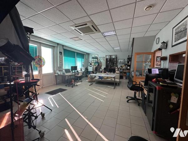 Maison de maître avec local professionnel – Idéal activité + habitation