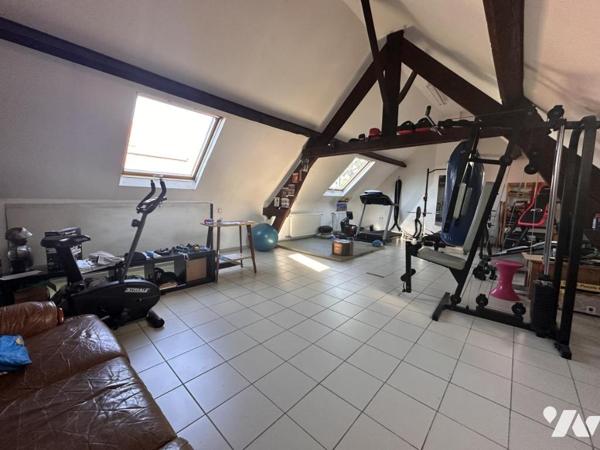 Maison de maître avec local professionnel – Idéal activité + habitation