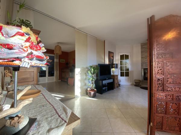 PAVILLON 2004 PLAIN PIED - 3 CHAMBRES - GARAGE