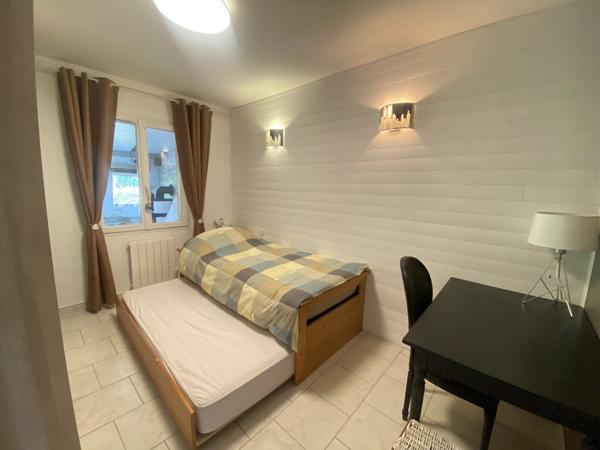 PAVILLON 2004 PLAIN PIED - 3 CHAMBRES - GARAGE