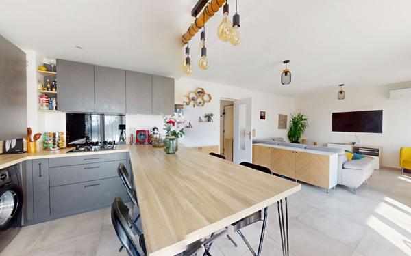 Appartement à vendre    3 pièces • 68,68 m2 Lyon 5