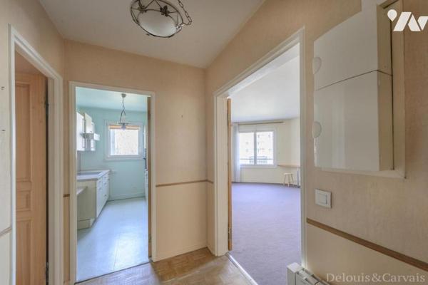 Notaire vend T2 Crétéil - 51,68 m²